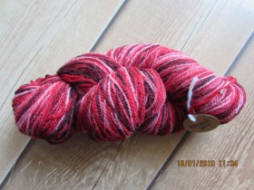 Пряжа MIDARA Artistic Wool Jazz 7/2-081 красно-бело-бордовый (аналог Кауни)  купить в интернет-магазине