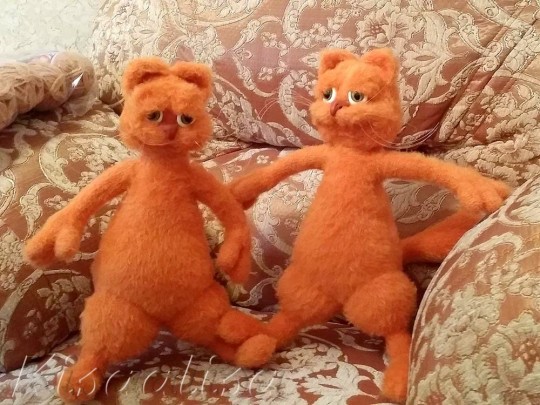 Male cat GARFIELD ginger  buy in the online store