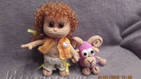 Amigurumi are funny knitted toys. - www.kisaalisa.com